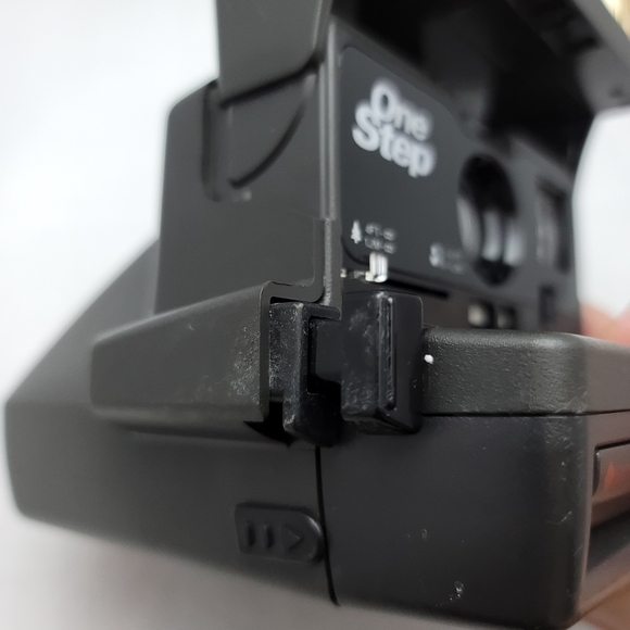 *Vintage* Polaroid OneStep 600 Film - Picture 9 of 14